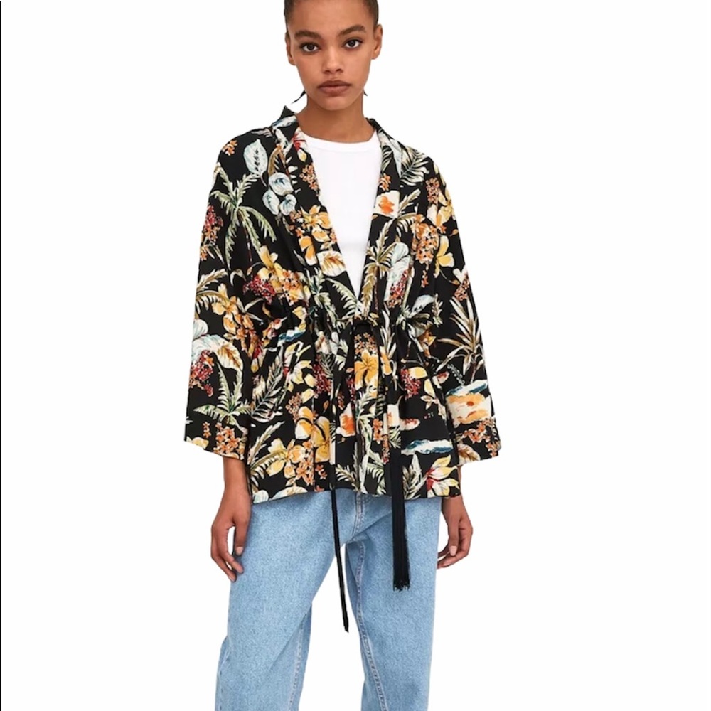 Zara Trf Floral Jacket with Fringe Belt